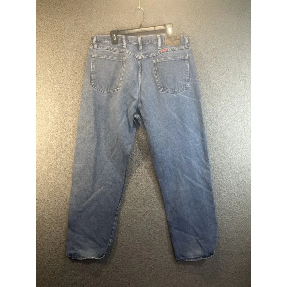 WRANGLER Men's Relaxed‎ Fit  Denim Jeans - Size 38x32